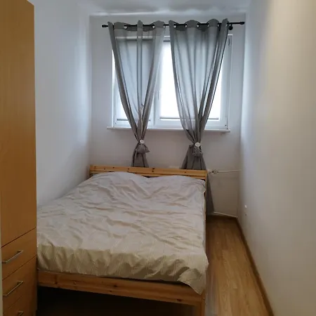 Apartament 24h Self Check-in Marcelinska Parking Lotnisko Blisko Targi Szpitale I Uczelnie Poznań