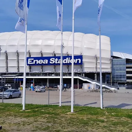 Self Check-in Lotnisko Blisko Stadion Targi Szpitale I Uczelnie Πόζναν