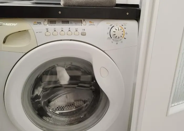 Self Check-in Lotnisko Blisko Stadion Targi Szpitale I Uczelnie