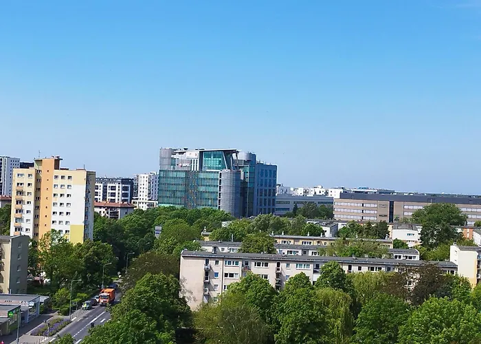 Self Check-in Lotnisko Blisko Stadion Targi Szpitale I Uczelnie *