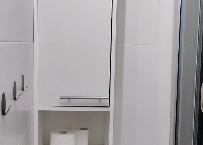 Self Check-in Lotnisko Blisko Stadion Targi Szpitale I Uczelnie